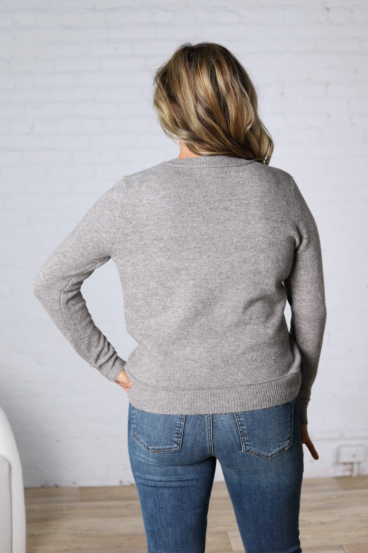 Reya Crew Neck Pullover Exposed Seam Knit Sweater - Heather Smoke