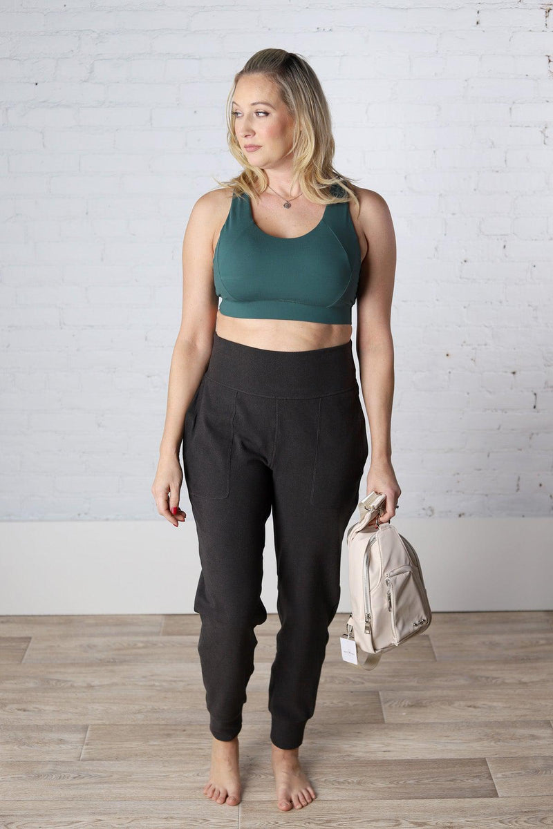 Rosalia Criss Cross Sports Bra - Everglade Green