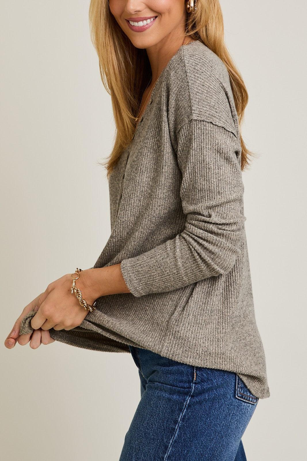 Rynn V-Neck Button Up Top - Taupe