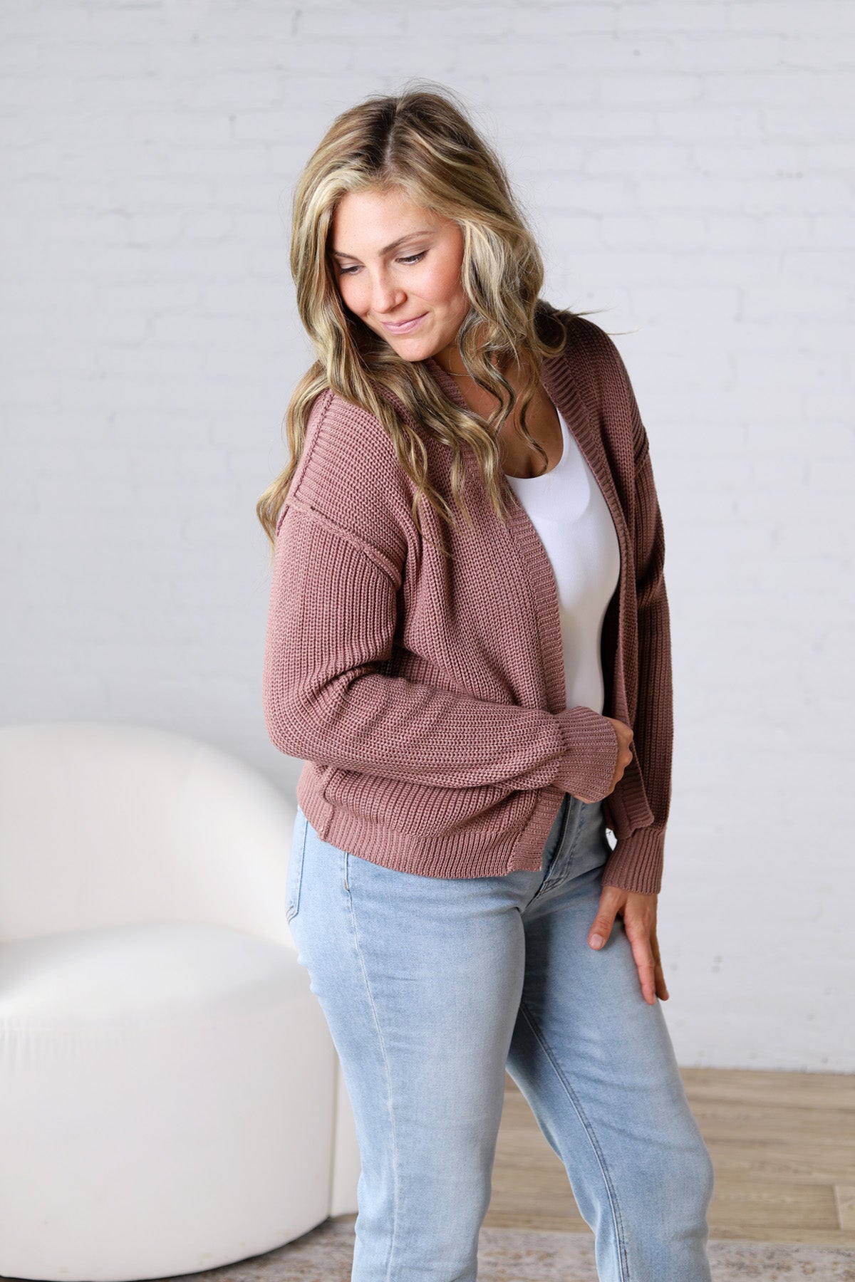Sable Chunky Ribbed Knit Raw Seam Cardigan - Red Bean