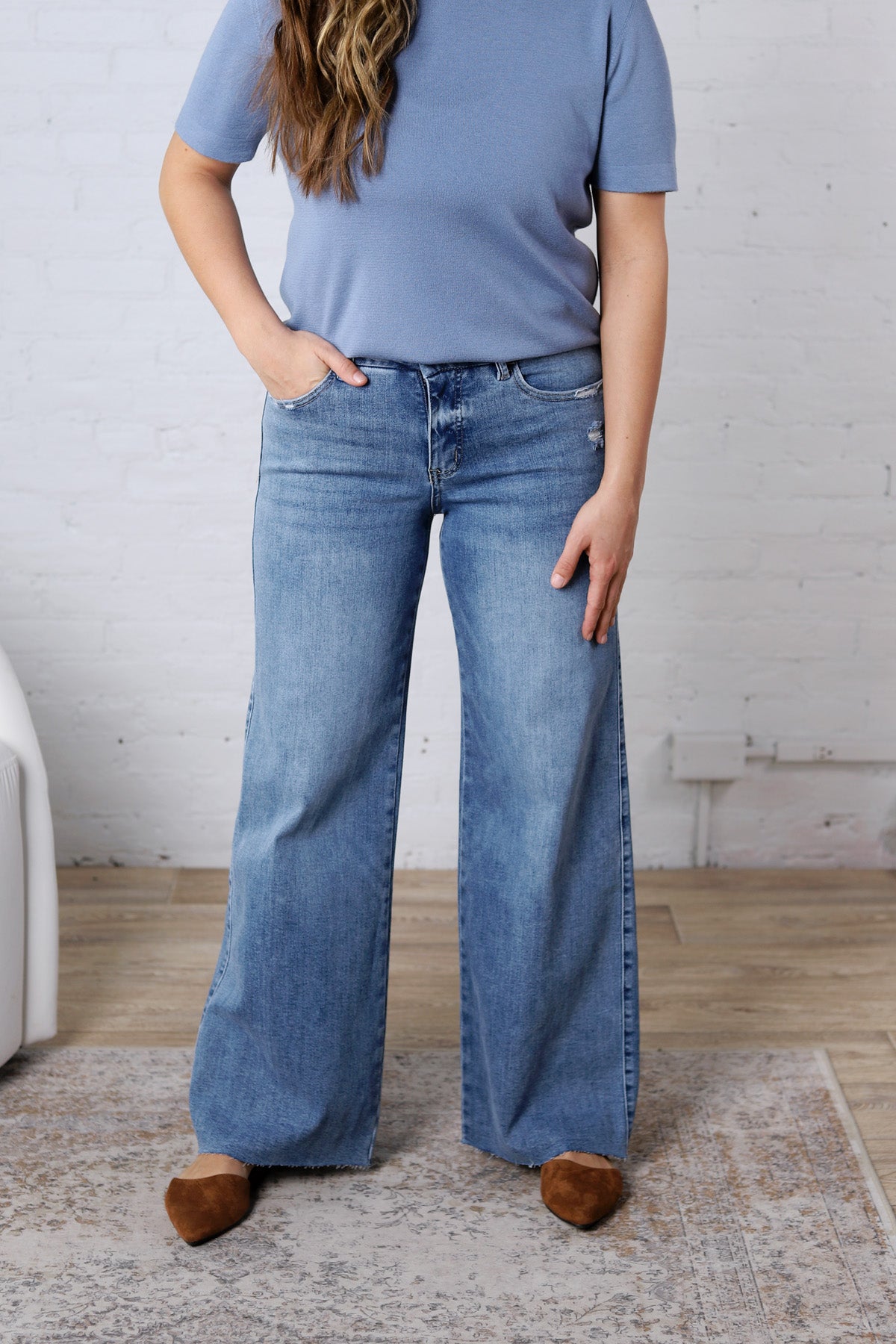 Scottie Mid Rise WL Vintage Wash Denim - Medium Blue