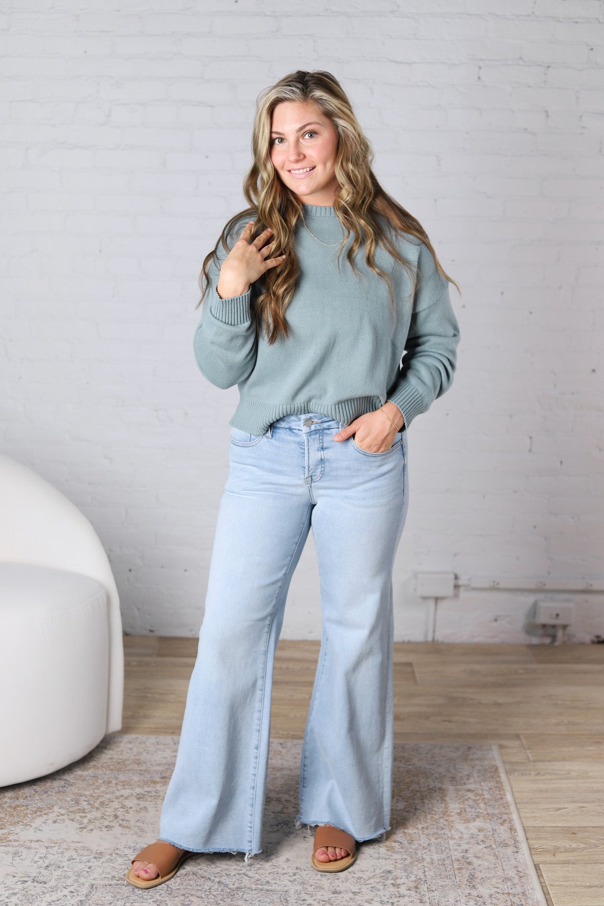 Siena Basic Relaxed Crop Sweater Top - Mint