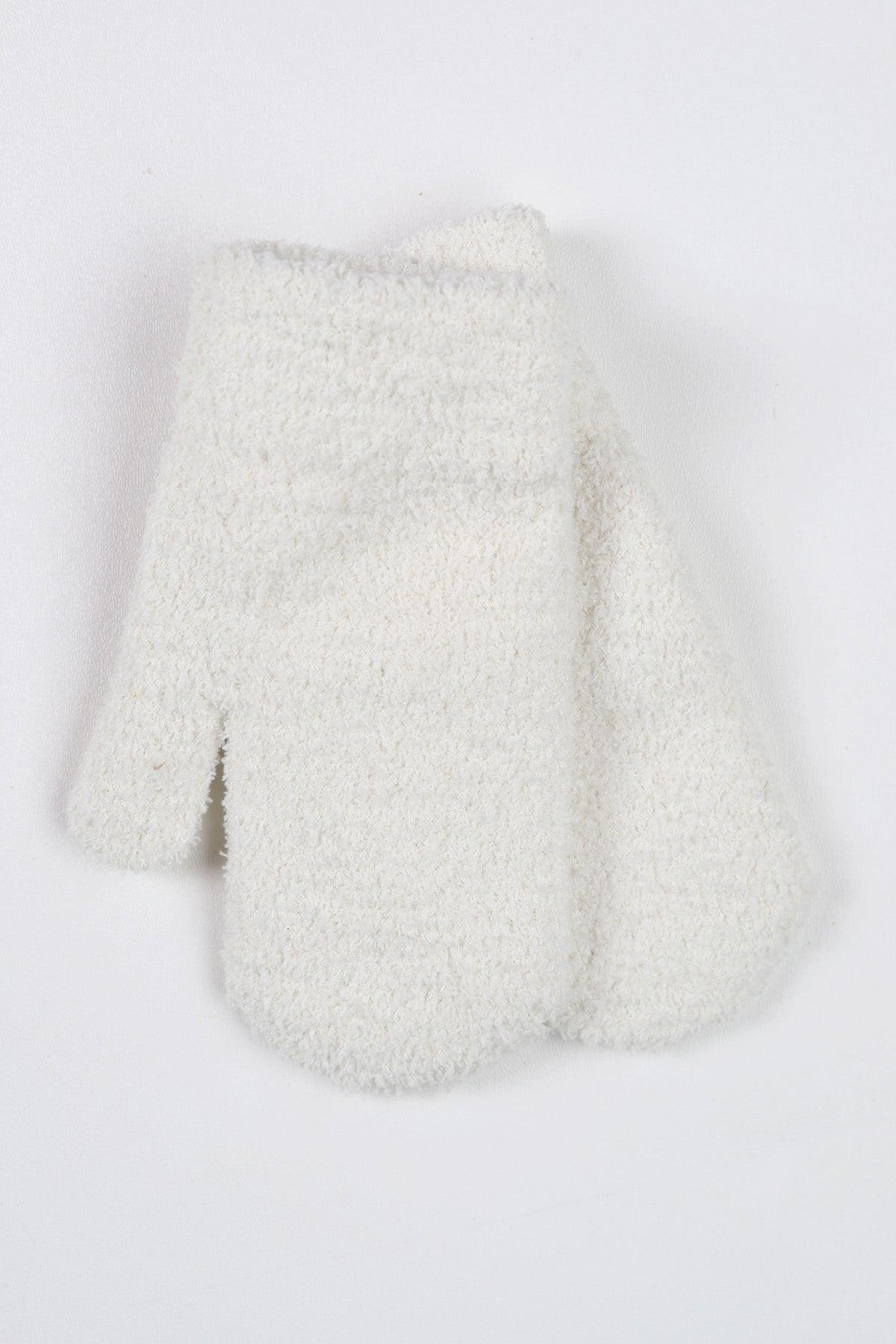 Slaine Ivory Mittens