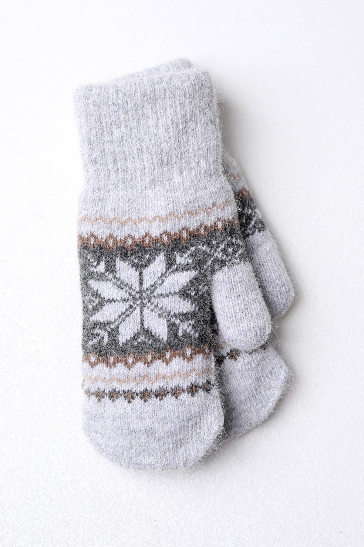 Snowflake Mittens w/ Sherpa Lining: Grey