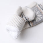 Snowflake Mittens w/ Sherpa Lining: Ivory