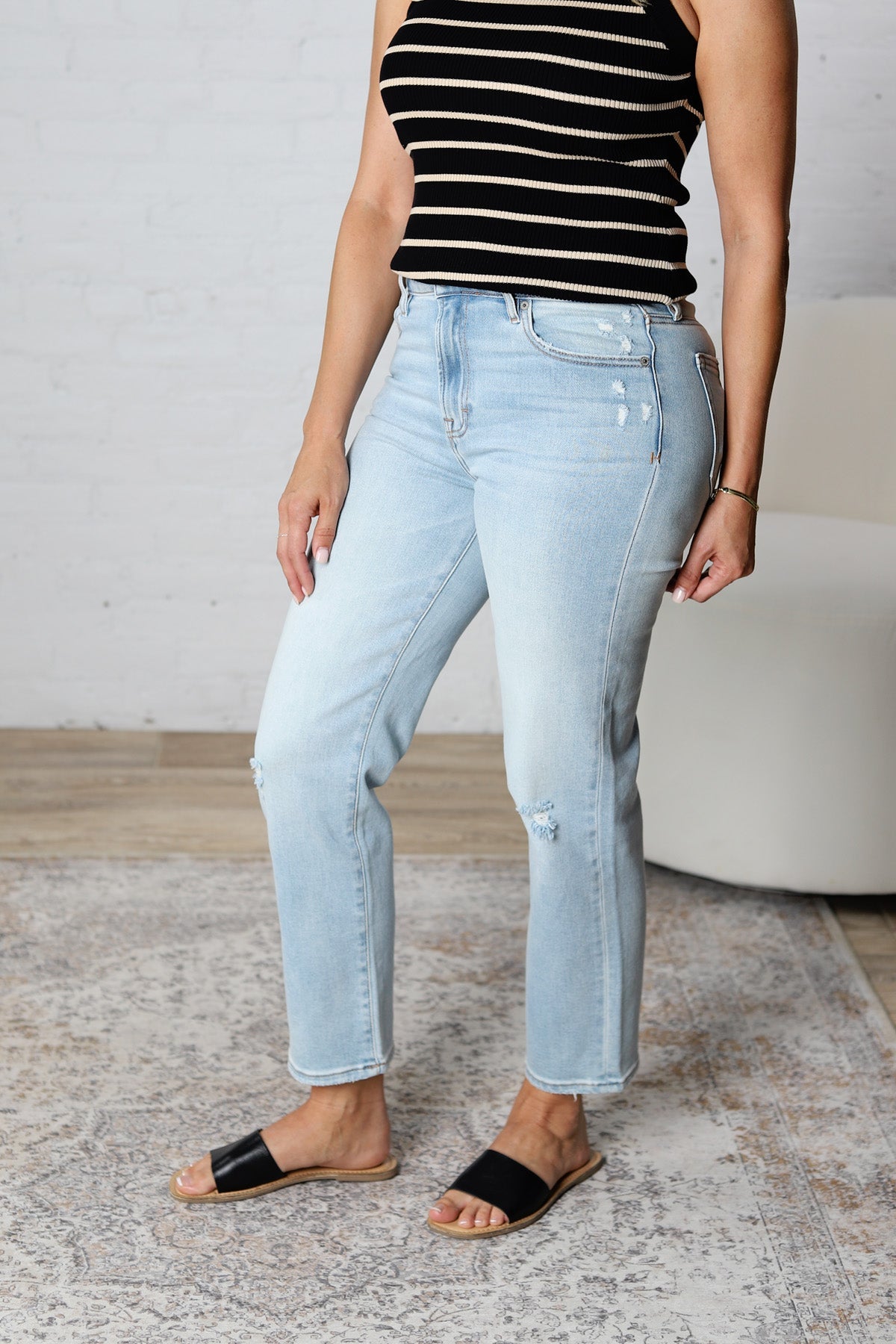 Sofie Distressed High Rise Straight Denim - Light Wash