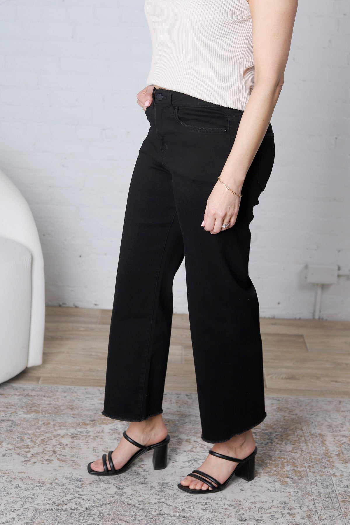 Solene Wide Leg Crop Denim - Black Beauty Wash