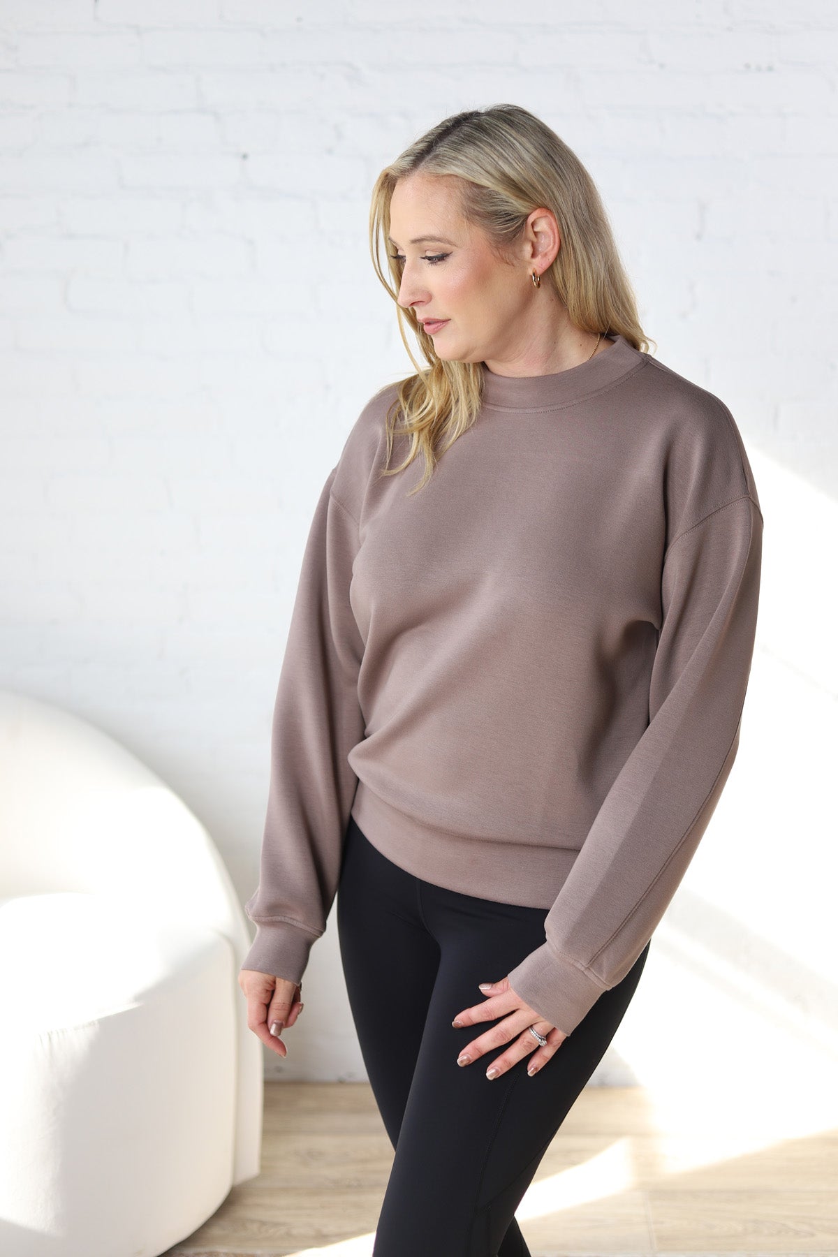 Sonja Scuba Mock Neck Pullover - Mocha