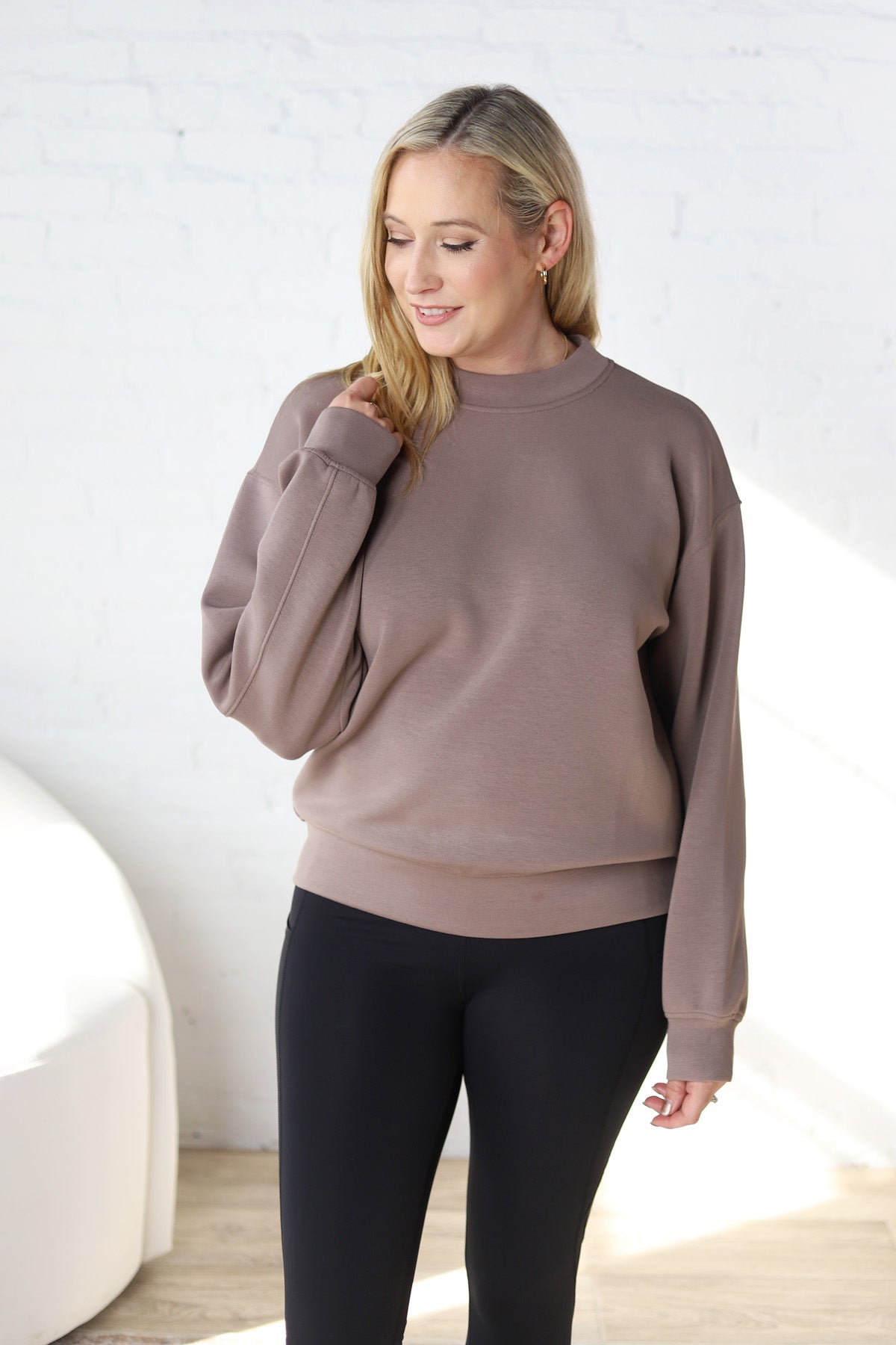 Sonja Scuba Mock Neck Pullover - Mocha