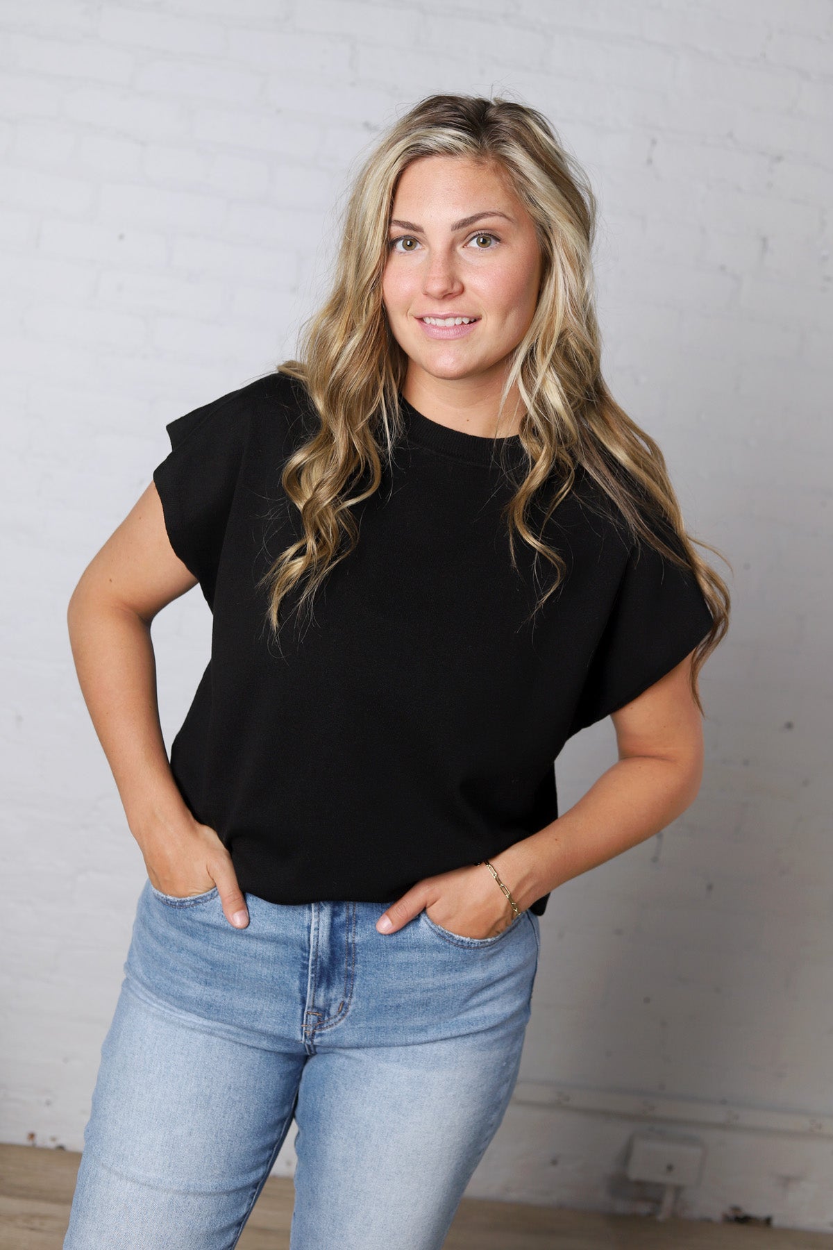 Stella Viscose Short Sleeve Sweater - Black