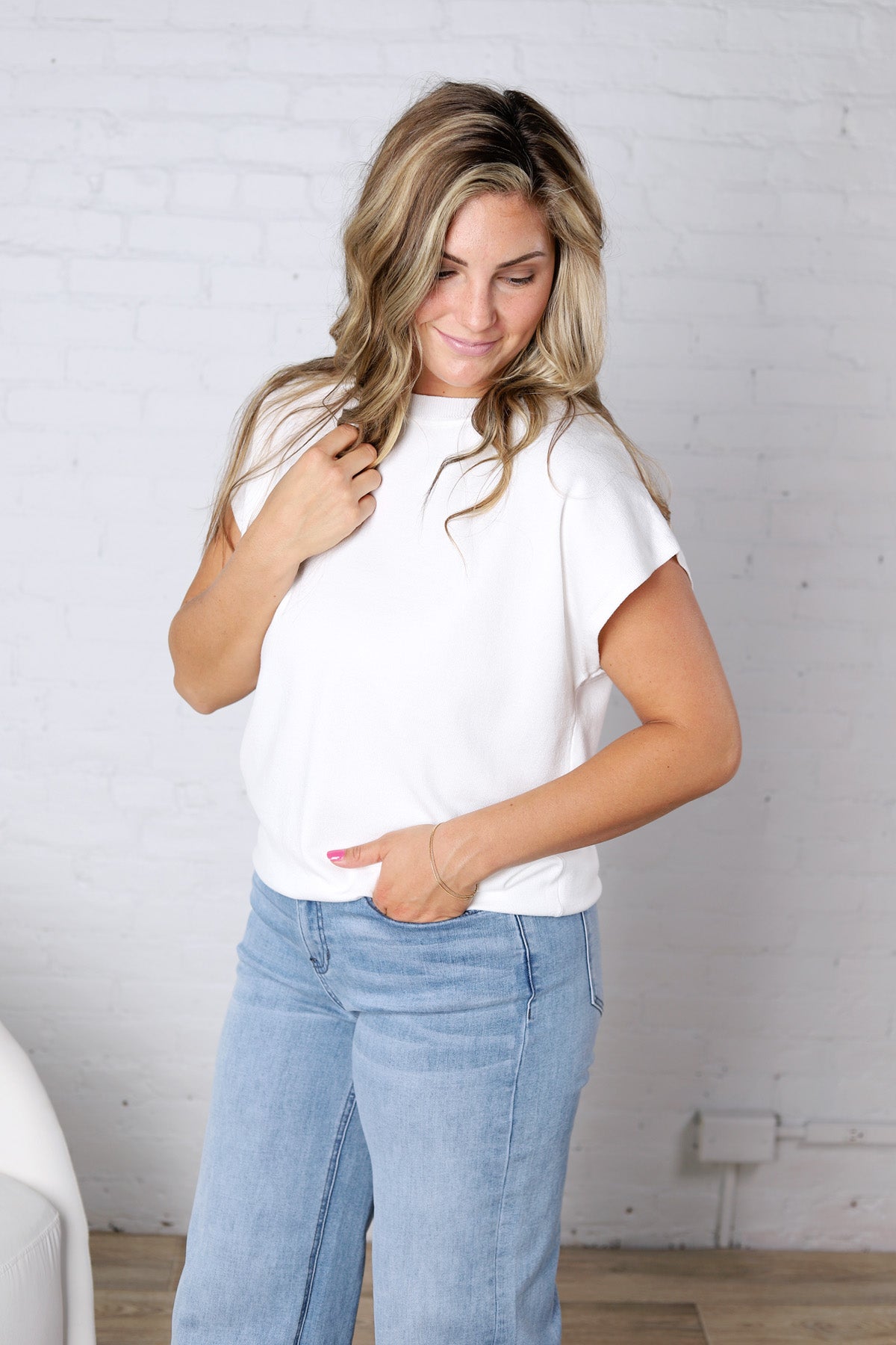 Stella Viscose Short Sleeve Sweater - White