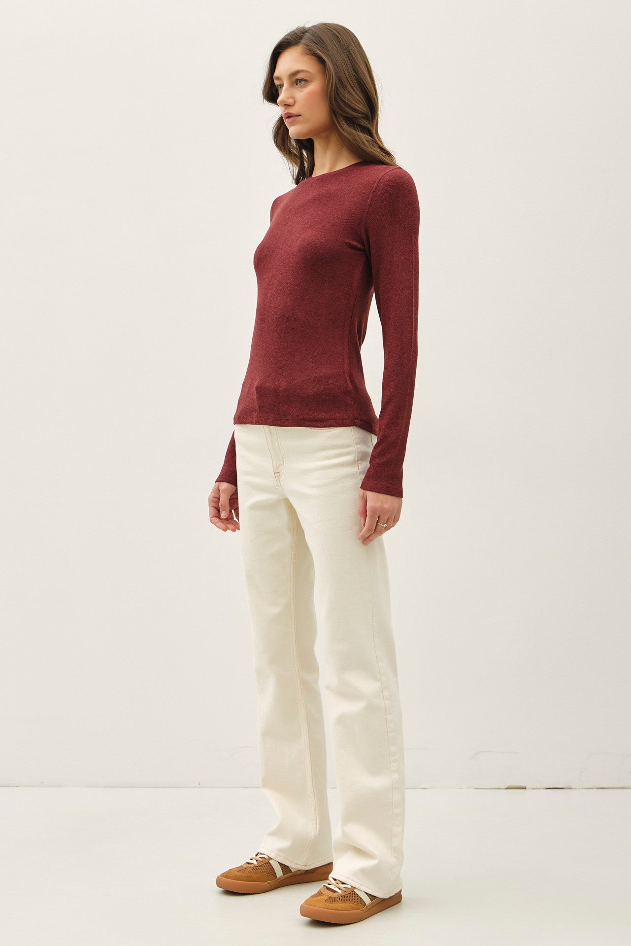 Sylvia Ribbed Crewneck Basic Top - Burgundy