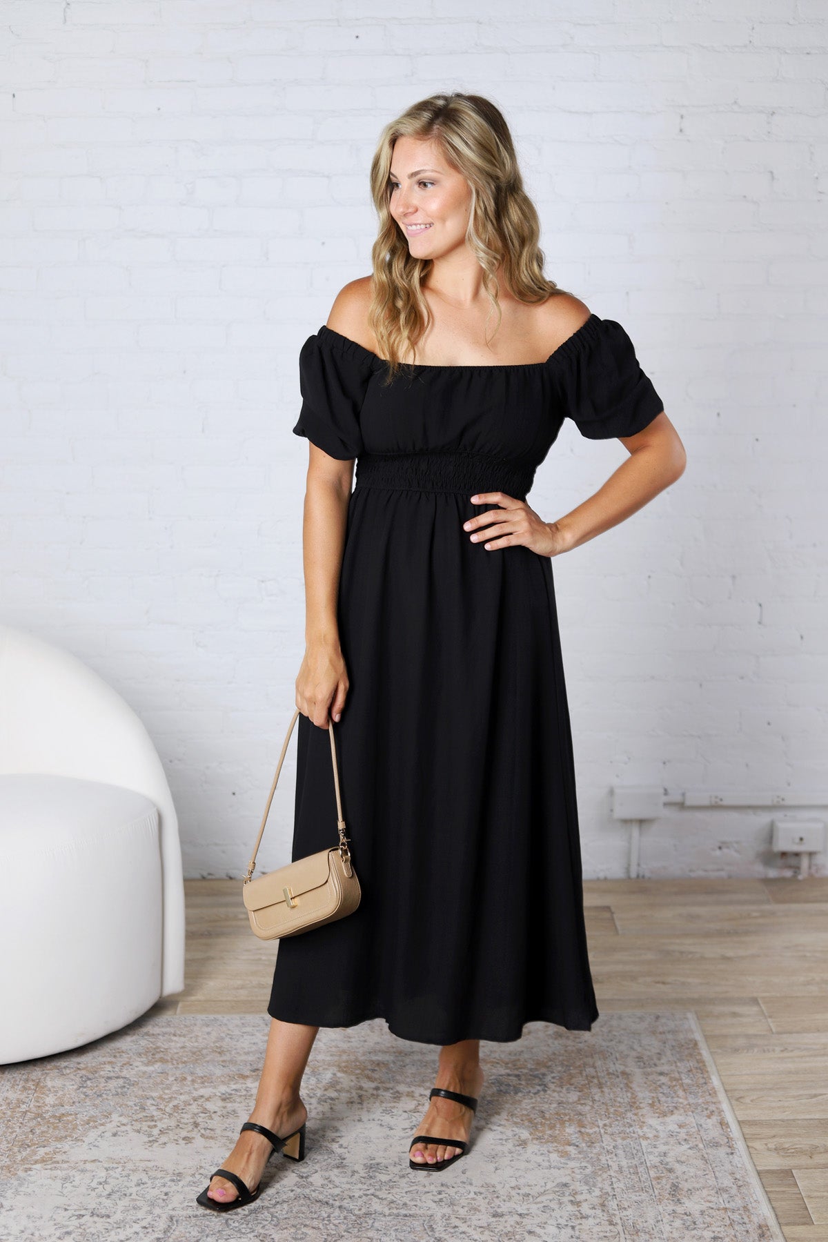 Taisley Smocked Waist Balloon Sleeve Midi Dress - Black