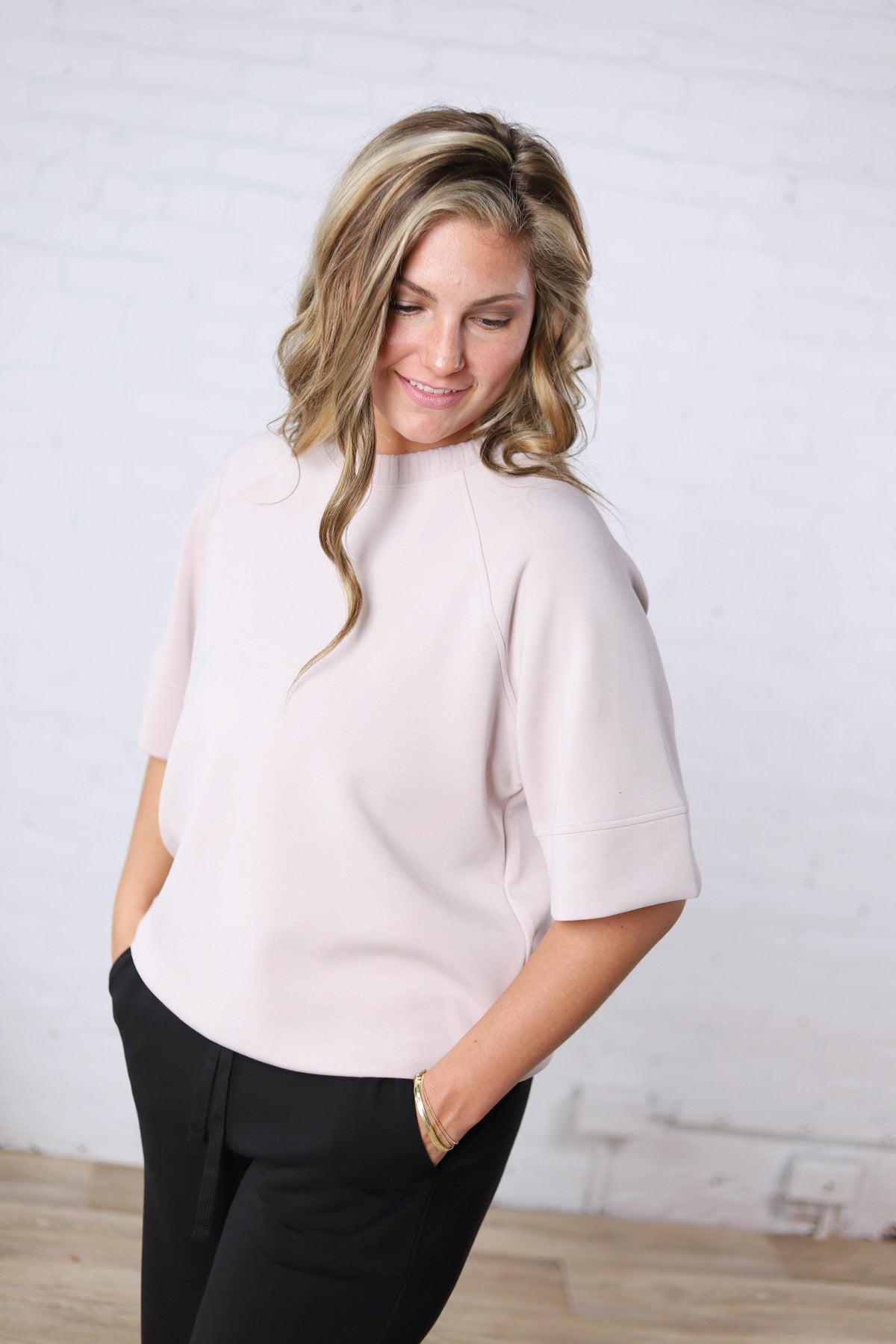 Tavyn Modal Luxe Short Sleeve Top - Mocha Cream