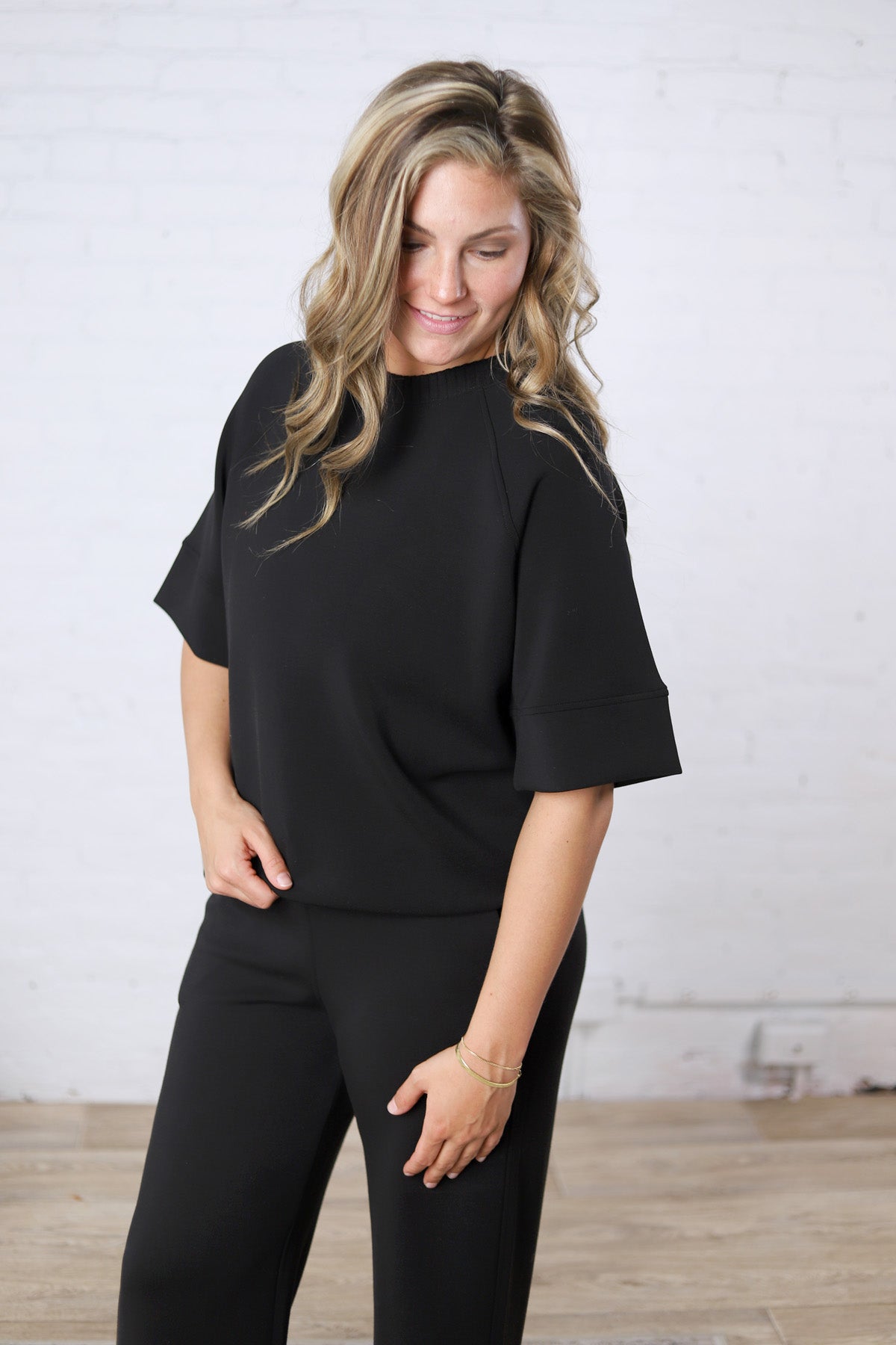 Tavyn Modal Scuba Luxe Short Sleeve Top - Black