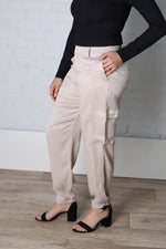 The Brighten Pant