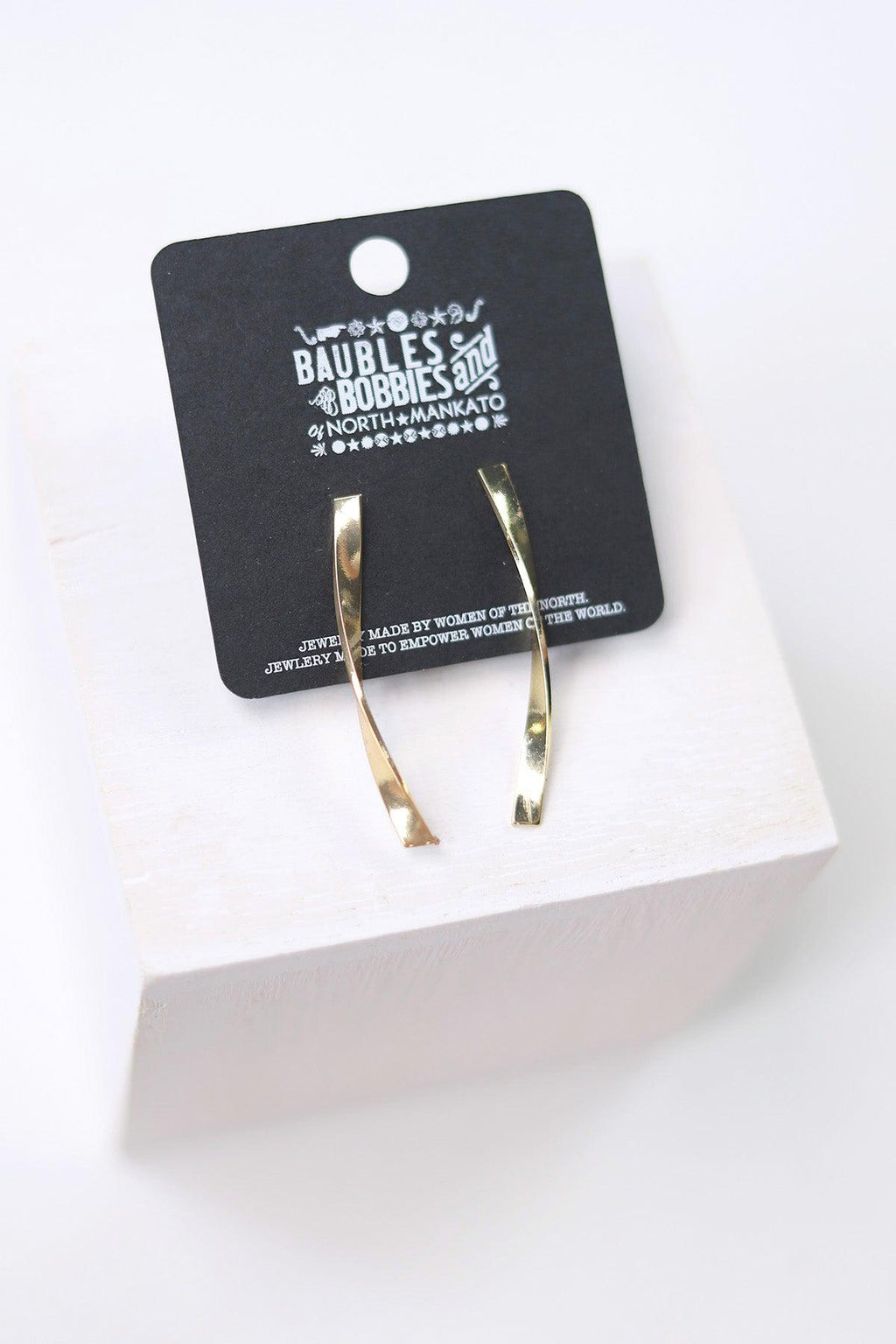 Twisted Vertical Bar Earrings - Gold
