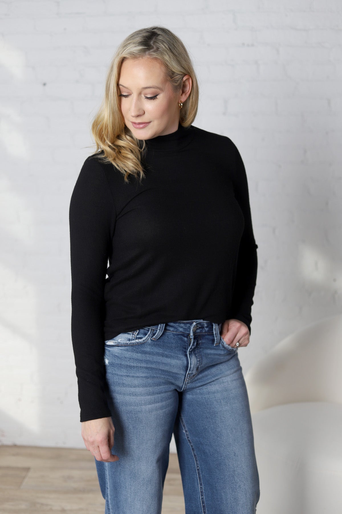 Veda Mock Neck Relaxed Fit Top - Black - FINAL SALE