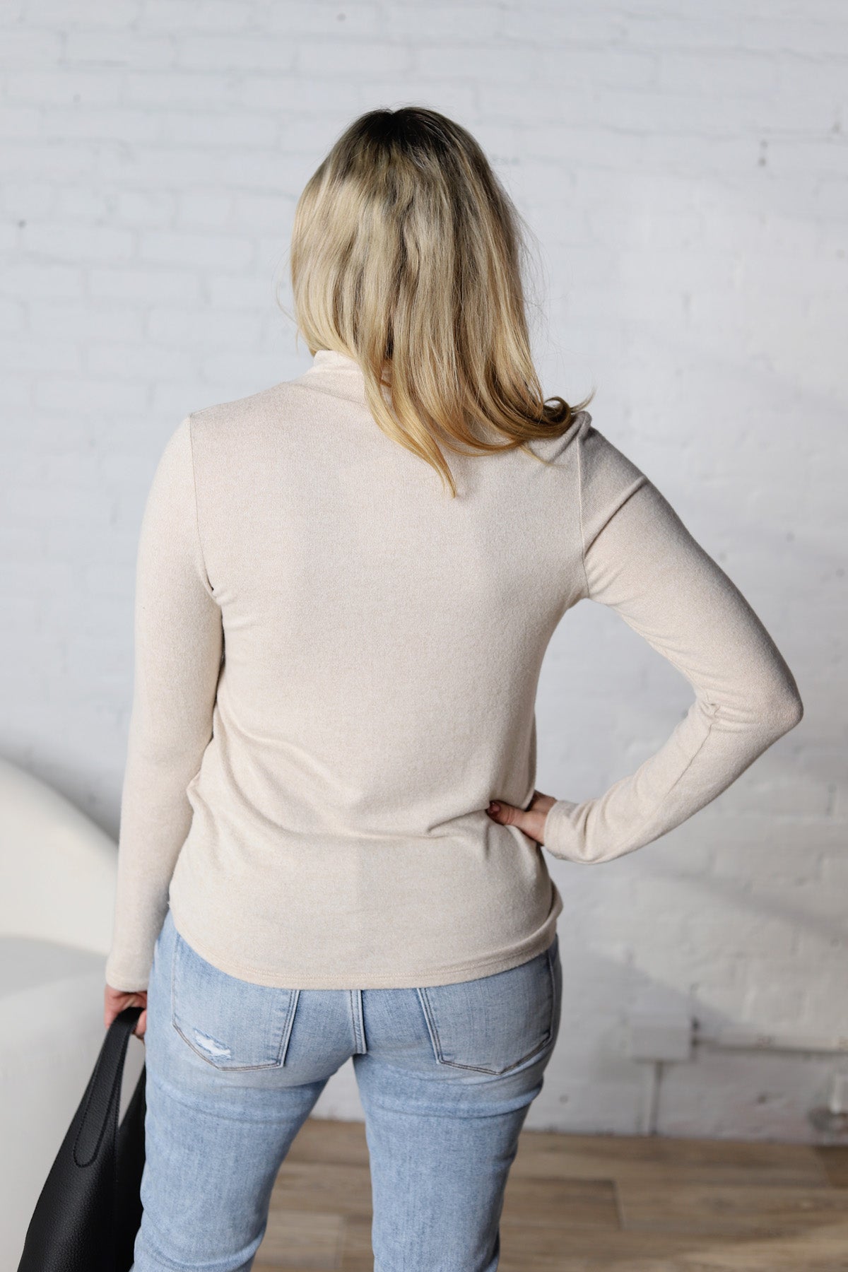 Veda Mock Neck Relaxed Fit Top - Oatmeal