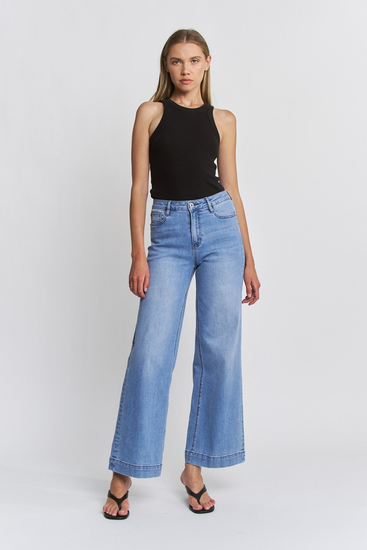 Veda Wide Leg Trouser Hem Jeans - Mica Denim