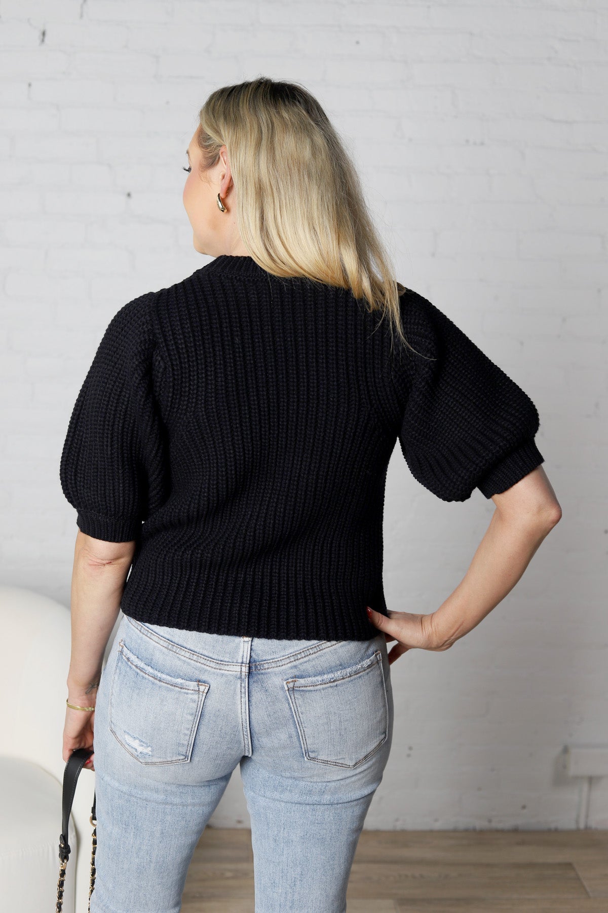 Victoria Round Neck Short Sleeve Knit Sweater - Black