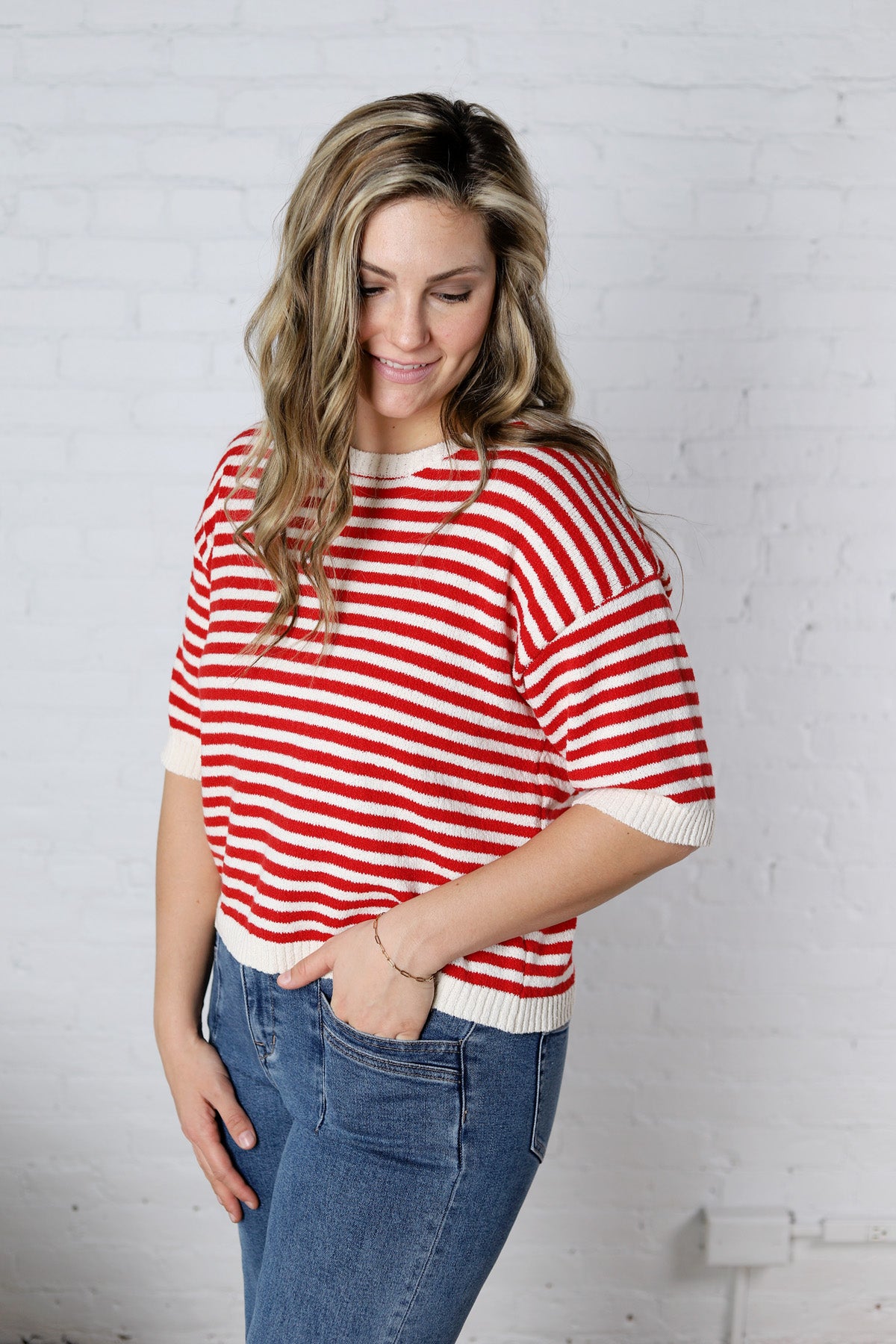 Vivy Contrast Trim S/S Sweater FINAL SALE