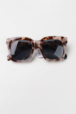 Waverly Sunglasses - Snow Tortoise/Smoke Polarized Lens