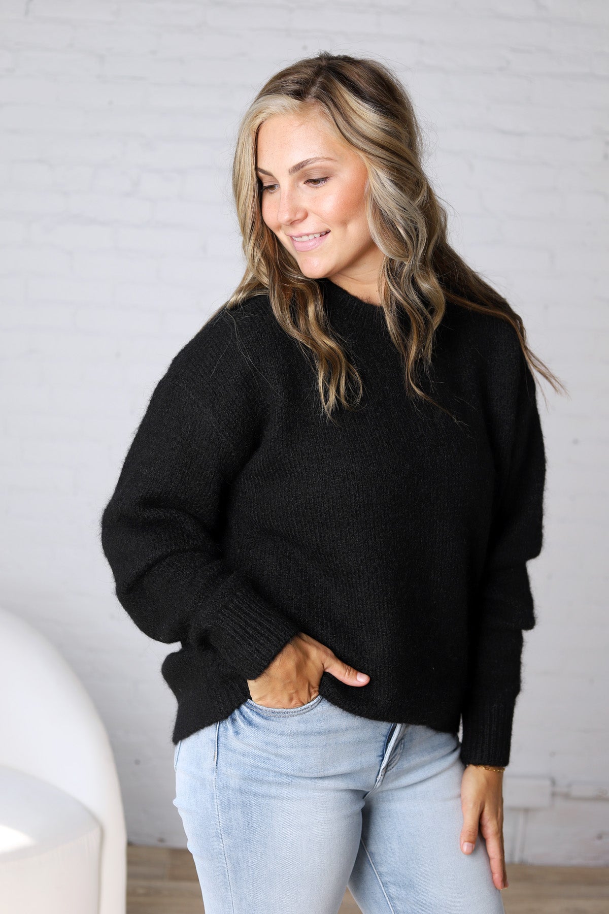 Winslet Cozy Crewneck Sweater - Black FINAL SALE