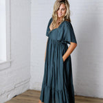 Winslet Willow Sweetheart Smocked Midi Dress