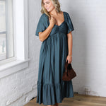 Winslet Willow Sweetheart Smocked Midi Dress