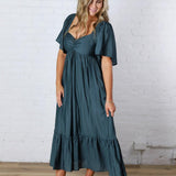 Winslet Willow Sweetheart Smocked Midi Dress