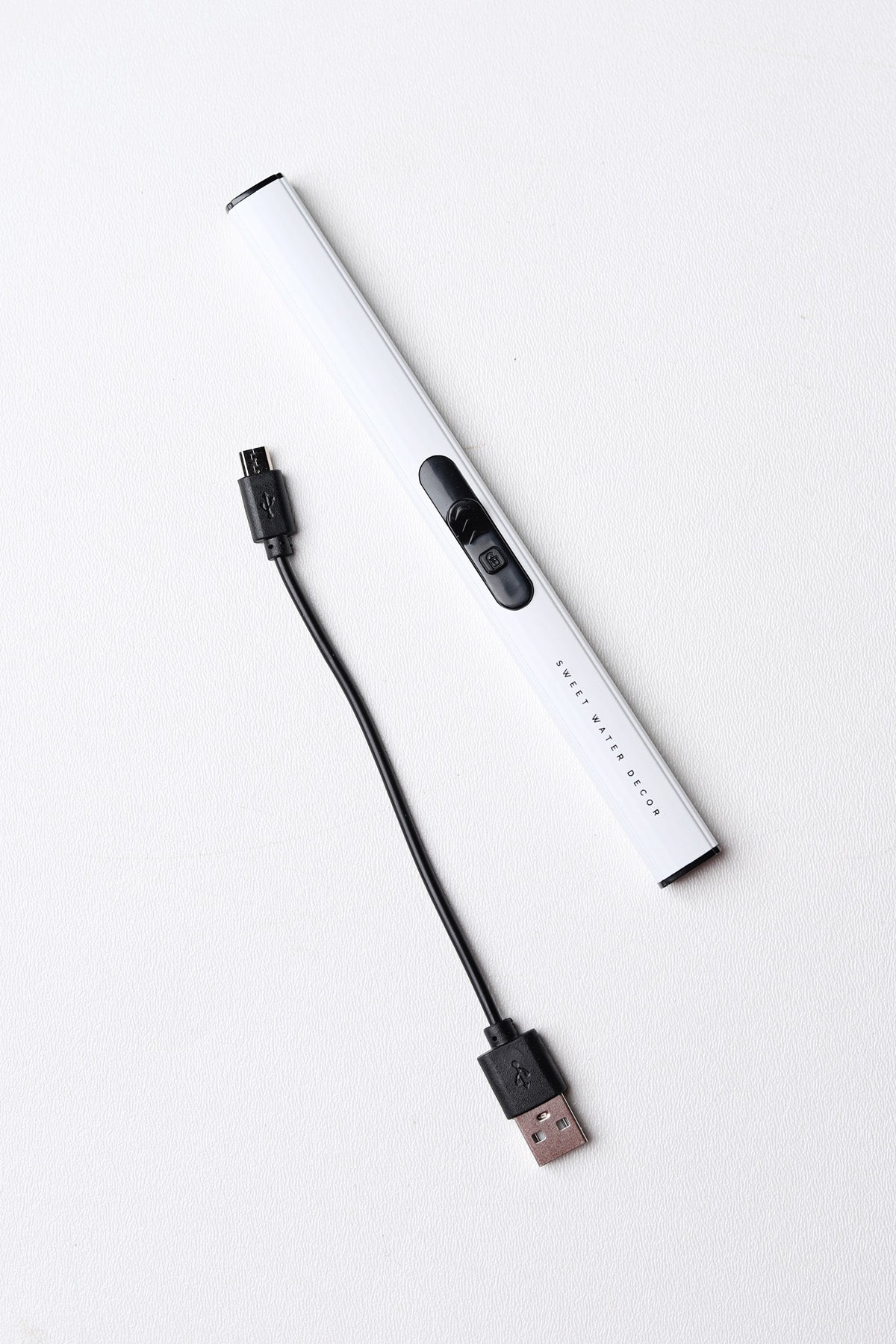 Winter White Electric Lighter - Rechargeable