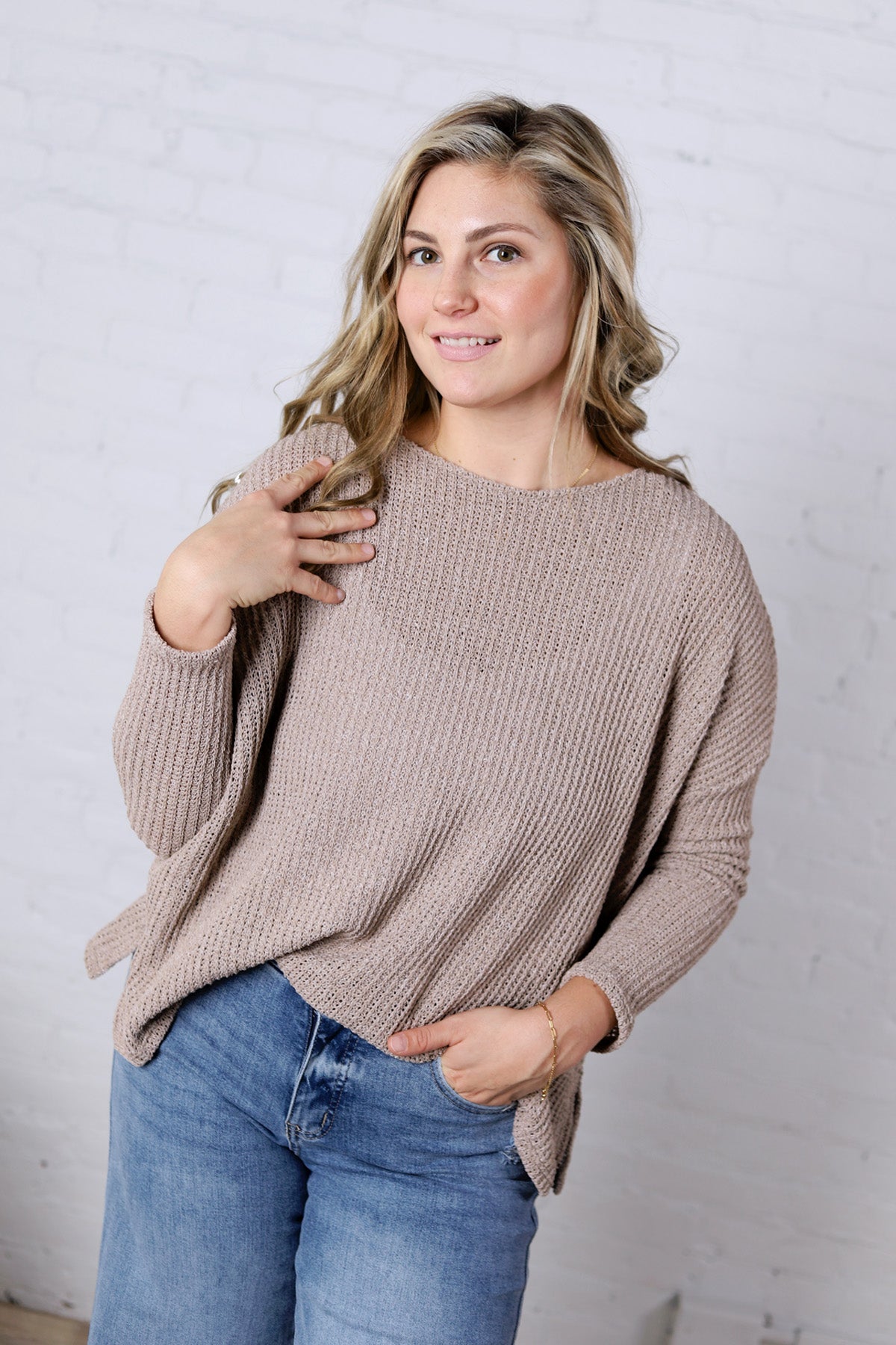 Zaylie Long Sleeve Lightweight Top - Oatmeal