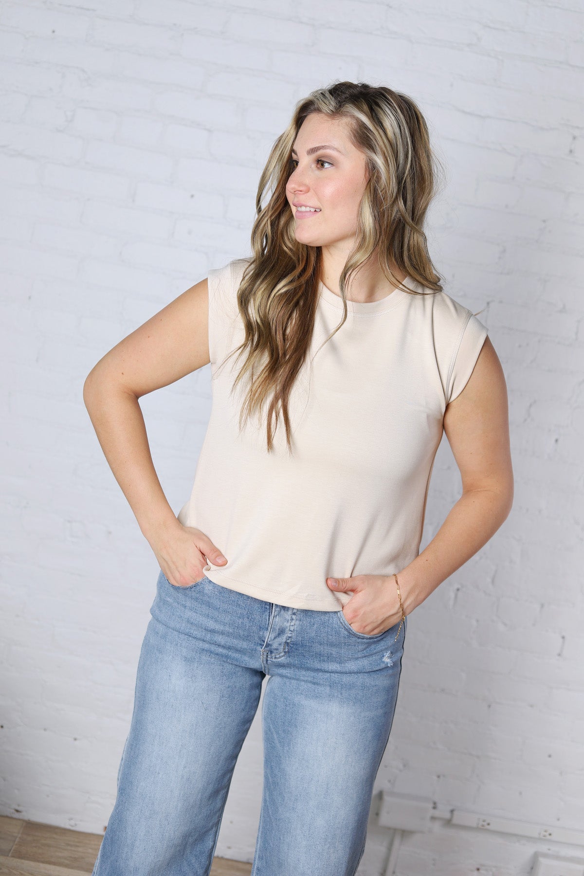 Zelma Sleeveless Top - Beige