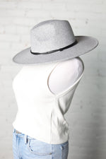 Lenyx Thin Strap Flat Brim Fedora Hat - Grey